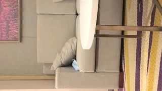 日韩欧美不卡一区二区高清-vavababy 面 試 畢 業 生 被 颻 渴 的 OL約 到 旅 館 脫 下 褲 子 吃 各 種 姿 勢 狂 抽 猛 送 全 部 射 嘴 巴 吞 淨